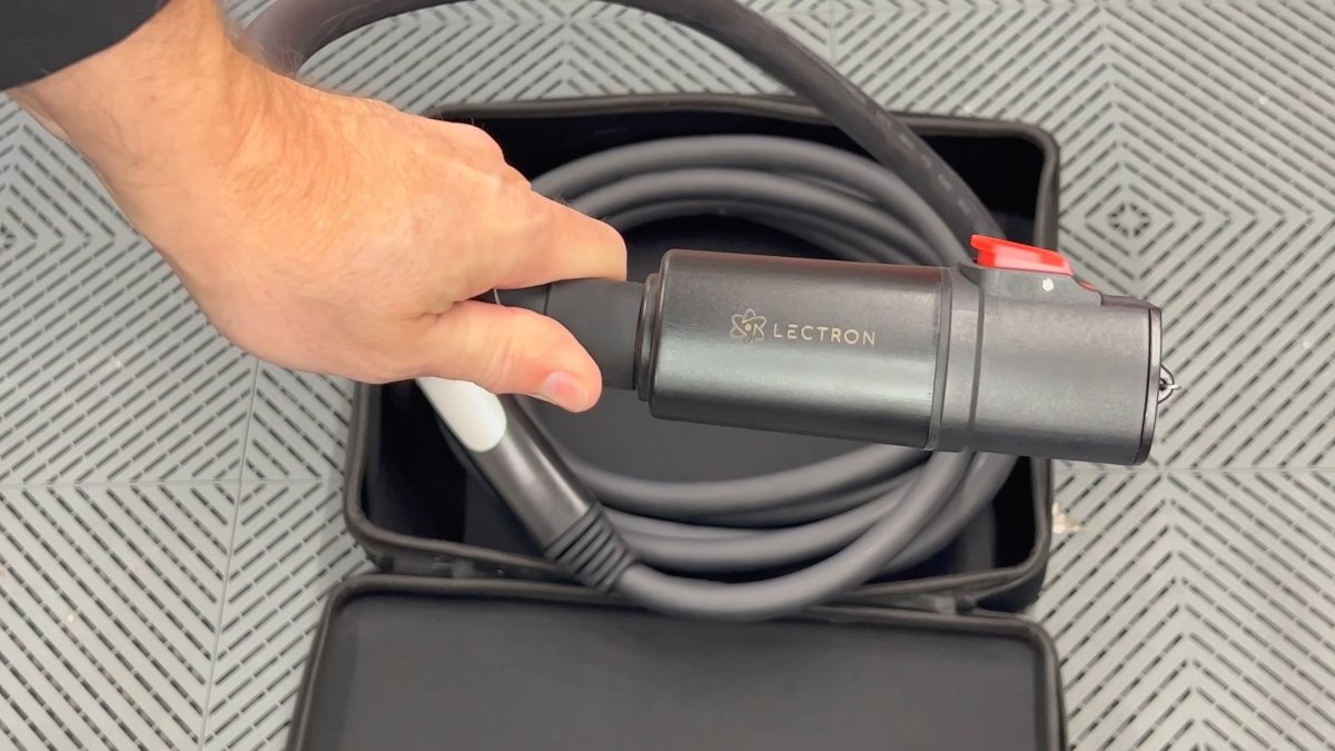 How to Use the Lectron Tesla Extension Cord — Lectron EV
