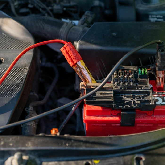 What Is a Jump Starter? Functions, Features, and How It Helps Your Vehicle