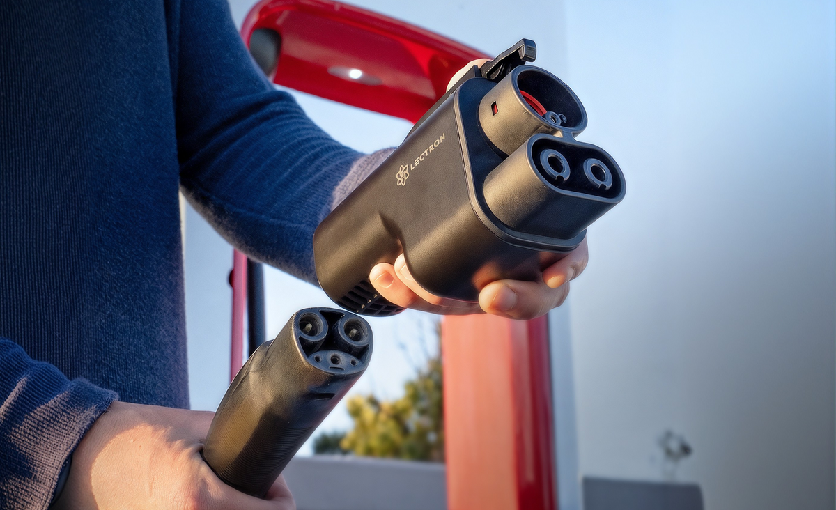 LECTRON VORTEX PLUS NACS TO CCS ADAPTER